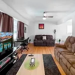 Beautiful Home In A Prime Location